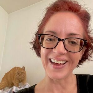 Meet your Posher, Ellen